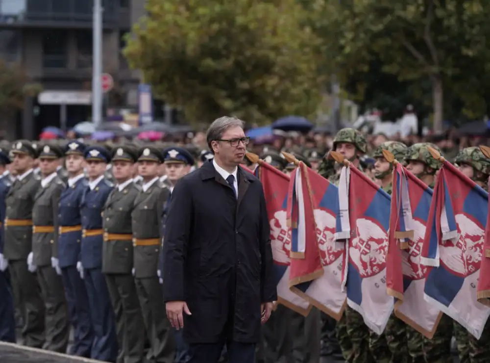 Vučić najavio vraćanje obaveznog vojnog roka i razgovore o Kosovu i Metohiji