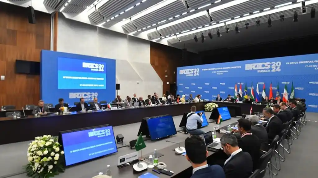 Rusija će predstaviti novi međunarodni finansijski sistem na samitu BRICS-a