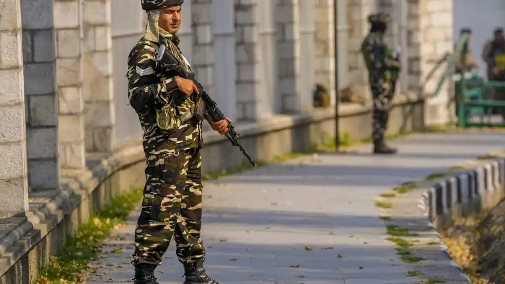 U borbama u Kašmiru ubijeno 5 militanata, saopštila je indijska vojska