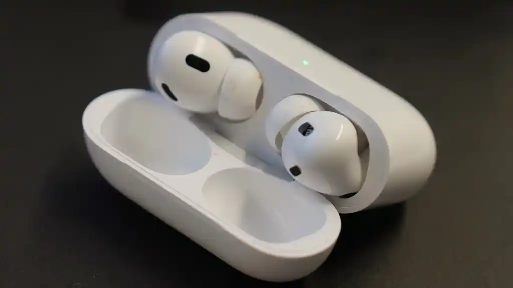 Apple AirPods Pro sada dostupne kao slušna pomagala za osobe s oštećenjem sluha