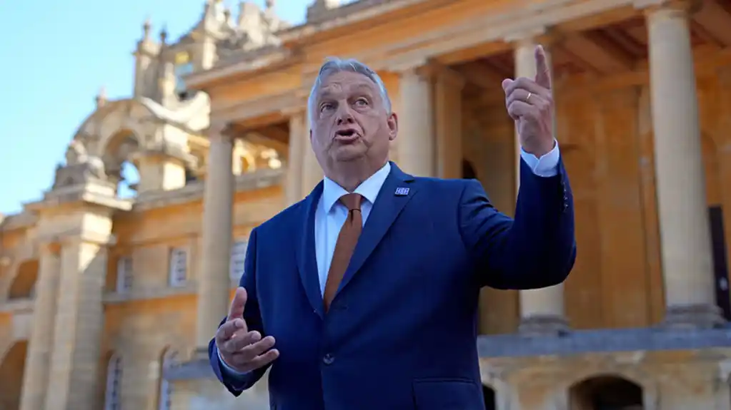 Orban: Razgovarao sam sa Trampom i poželeo mu sreću pred izbore