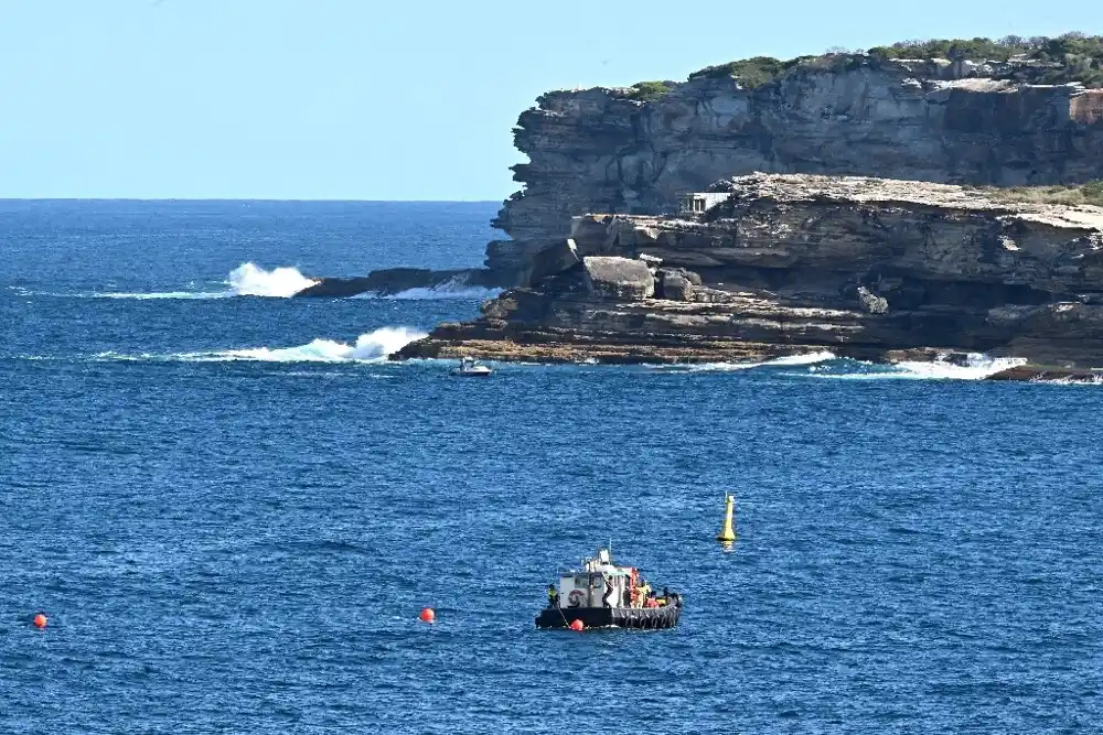 Misteriozne mrlje na plaži u Sidneju: Naučnici otkrivaju njihov složeni sastav