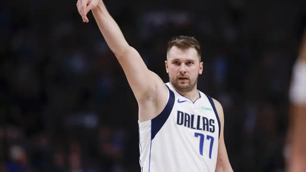 Luka Dončić postigao 32 poena, Maveriksi savladali Medžik bez Benčeroa 108-85