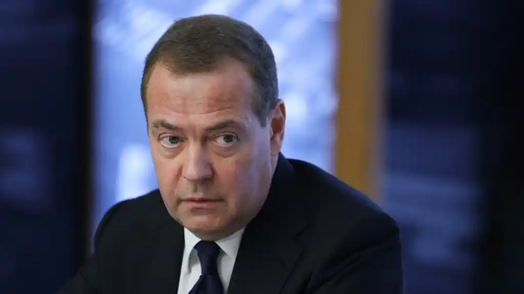 Medvedev: Trampa čekaju teški pregovori sa Kijevom, boriće se do poslednjeg Ukrajinca