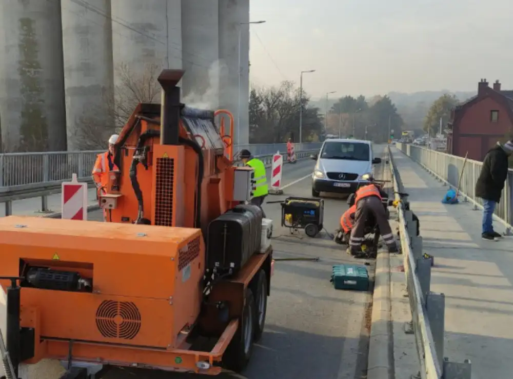 Počeli radovi na mostu preko železničke pruge u Mladenovcu