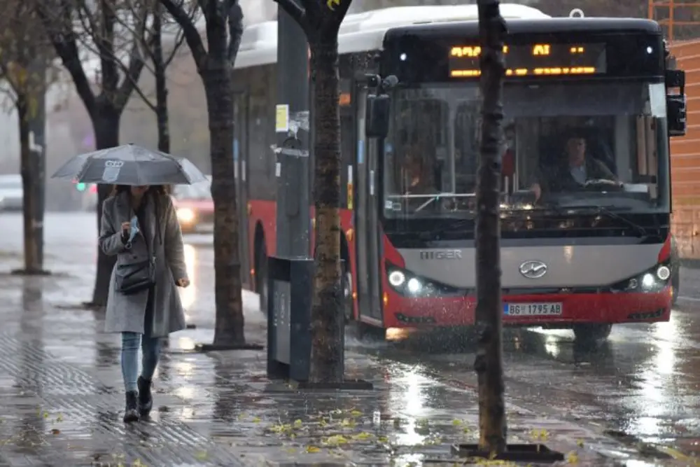 Danas oblačno sa kišom i snegom, temperatura do 7 stepeni