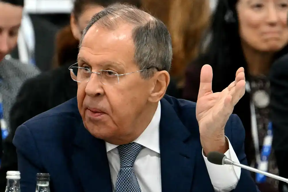 Lavrov: Rusija, Turska i Iran žele hitan prekid sukoba u Siriji