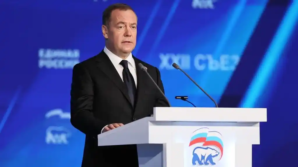 Medvedev: Protivnici Rusije čine sve da se sukob u Ukrajini razbukta još jače