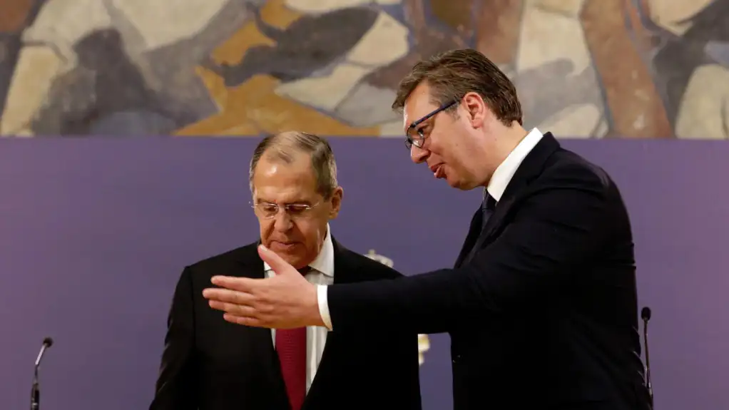 Vučić i Lavrov: Zaustaviti teror nad Srbima na Kosovu, Priština sabotira Zajednicu srpskih opština