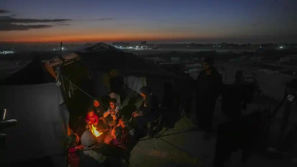 Zima pogađa Gazu i mnogi Palestinci nemaju dovoljno zaštite od hladnoće