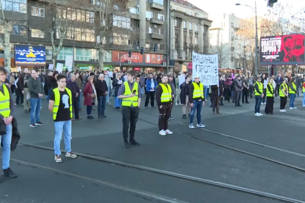 Studenti zastali u 11.52 i najavili sutrašnju blokadu Mostarske petlje