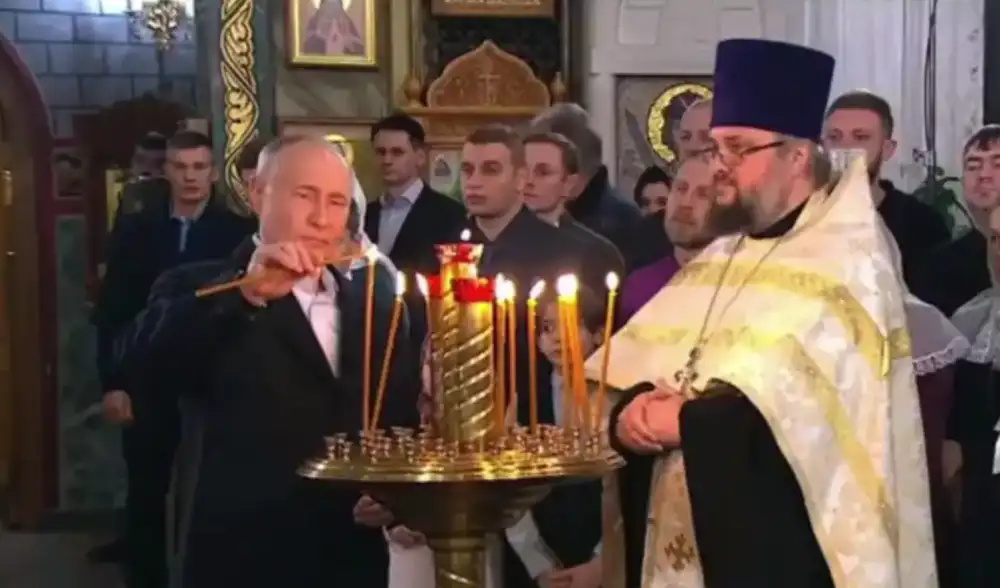 Putin na Božićnoj liturgiji u Moskvi