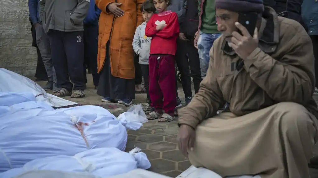 U izraelskim udarima poginulo najmanje 42 u Gazi dok se pregovori o prekidu vatre nastavljaju u Kataru